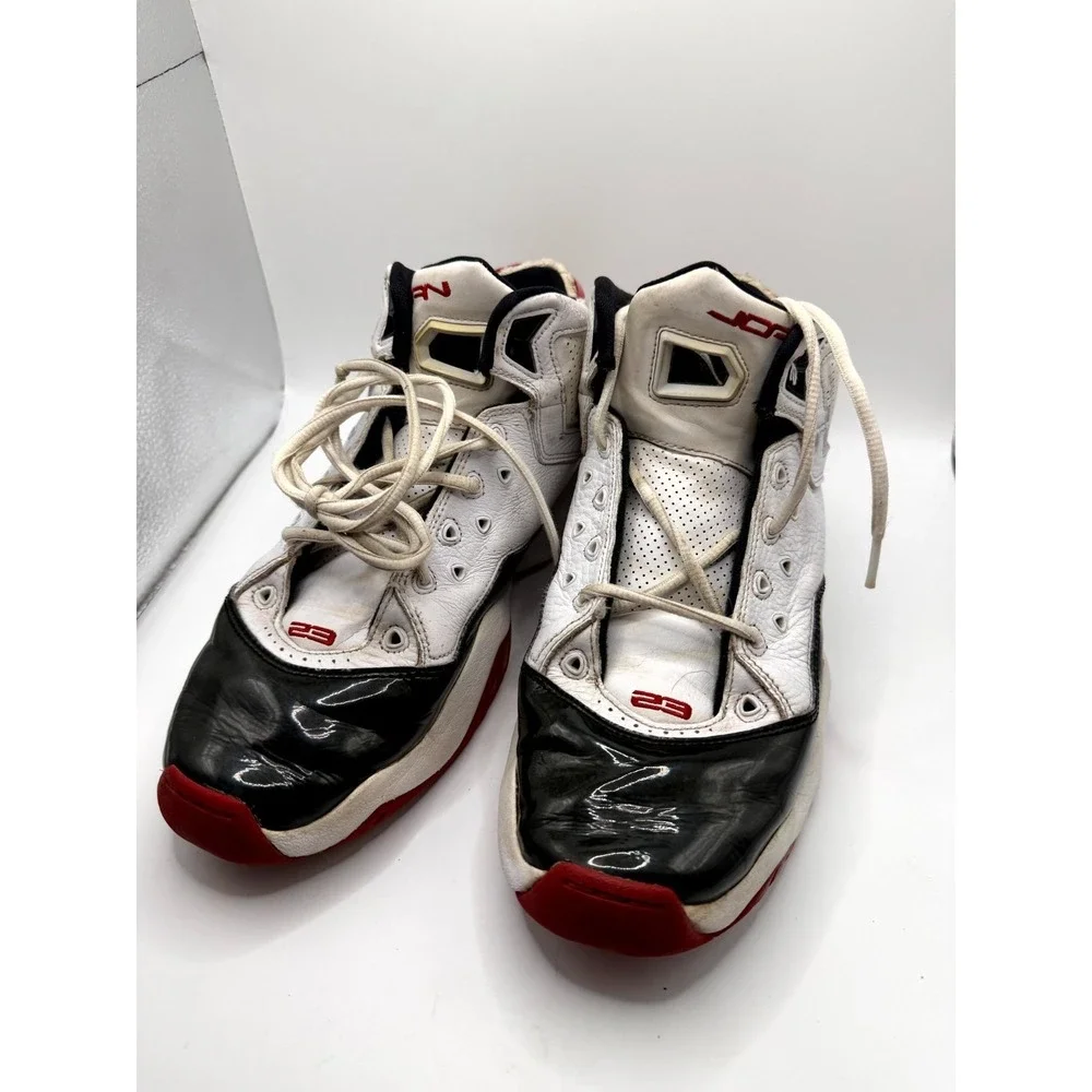 Air‎ Jordan B'Loyal 315317-160 Mens 9 Sneaker White Red Black Basketball Shoes